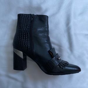 HISPANITAS Black Leather Boots